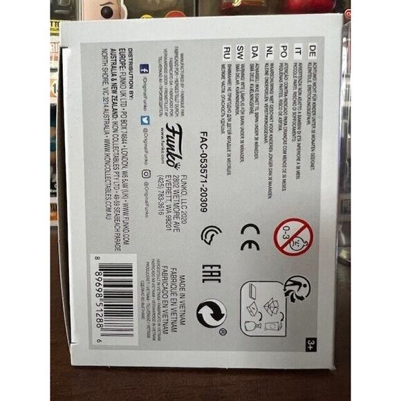 Funko Pop Marvel Avengers Endgame Loki #747 GITD Funko Shop Exclusive - Picture 7 of 7